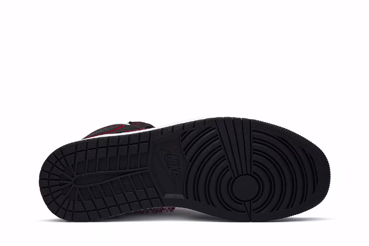 Air Jordan 1 High OG Defiant, view 5