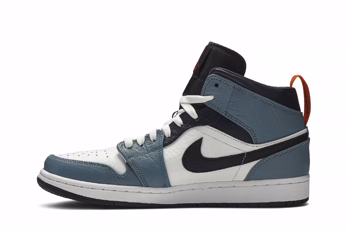 Facetasm x Air Jordan 1 Mid Fearless, view 4