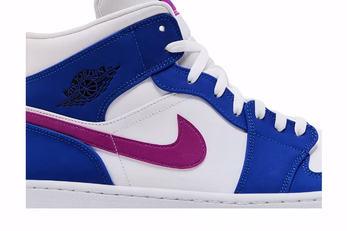 Air Jordan 1 Mid Royal Violet, view 3