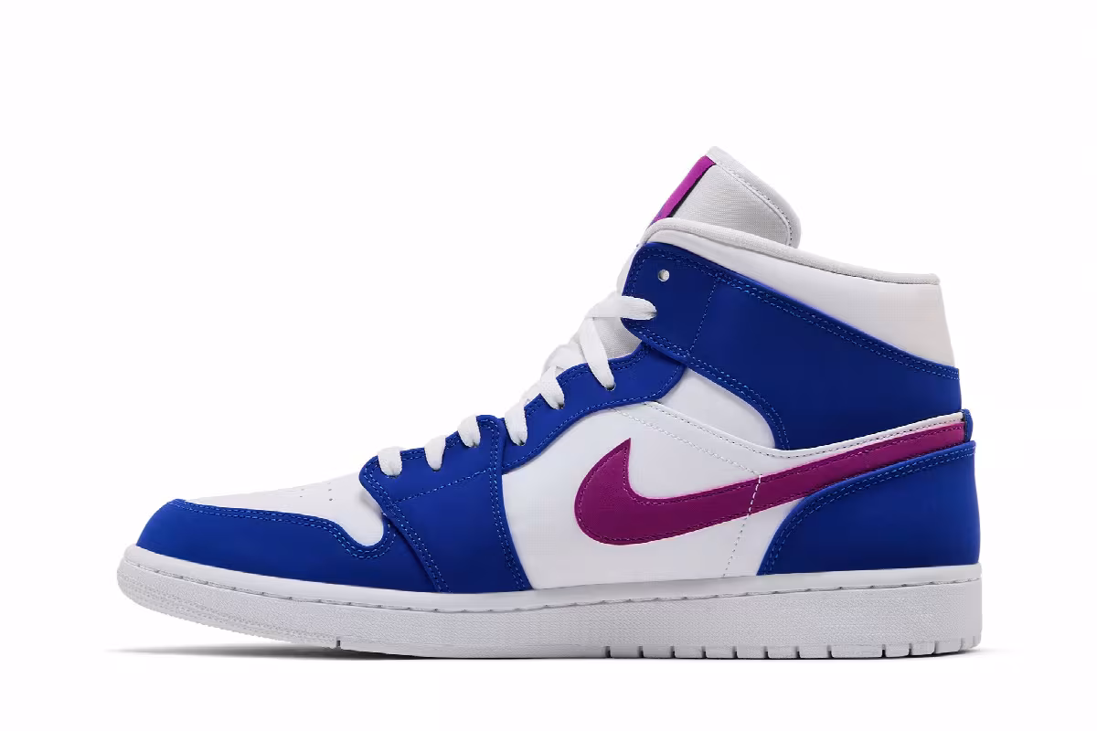 Air Jordan 1 Mid Royal Violet, view 4