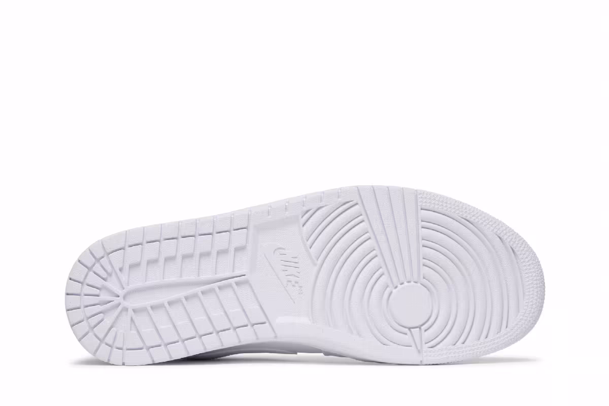 Air Jordan 1 Low Triple White, view 5