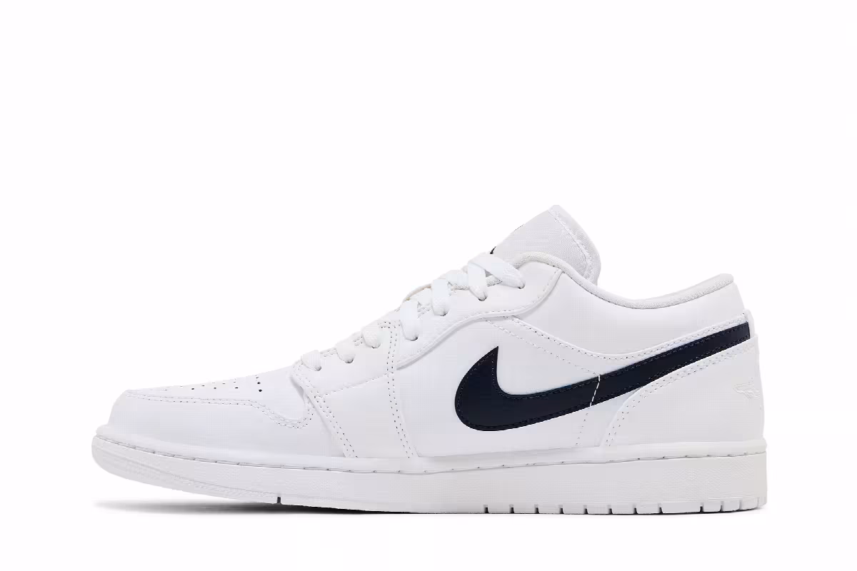 Air Jordan 1 Low White Obsidian, view 4