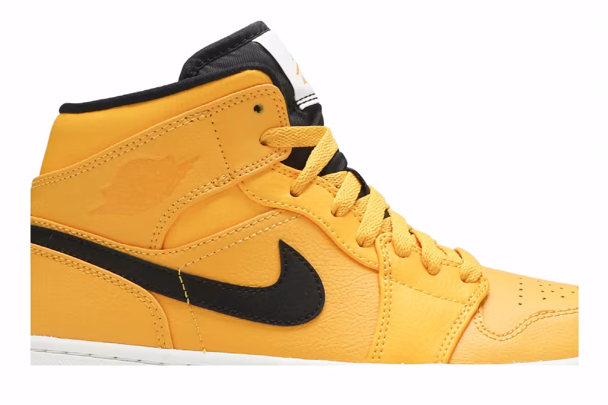 Air Jordan 1 Mid University Gold, view 3