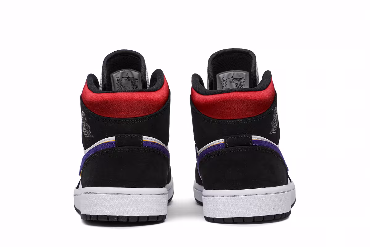 Air Jordan 1 Mid SE Rivals, view 7