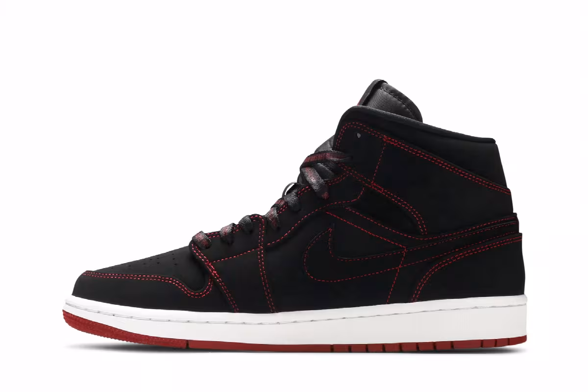 Air Jordan 1 Mid Fearless, view 4