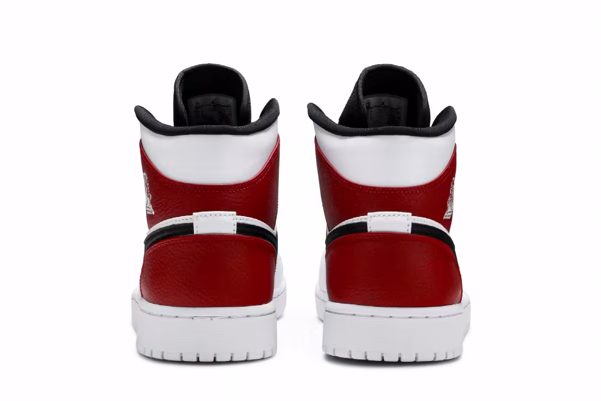 Air Jordan 1 Mid White Chicago, view 7