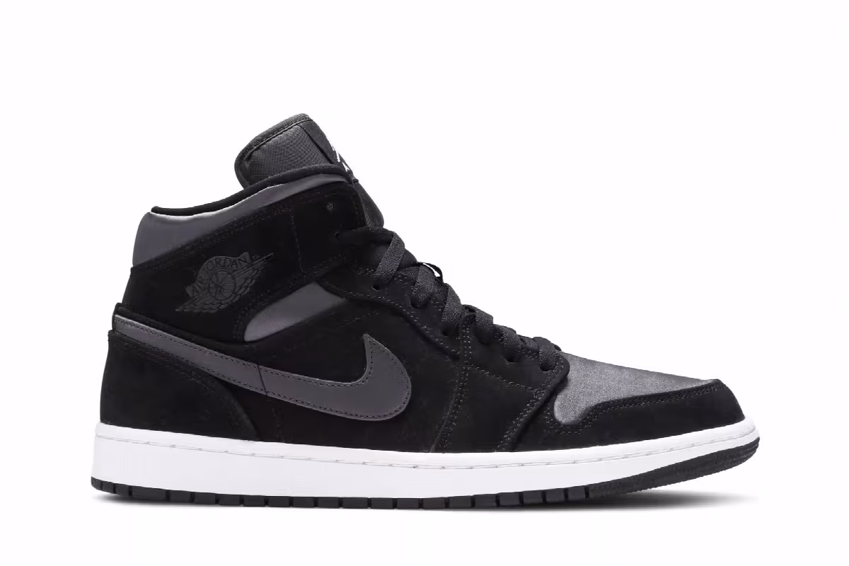 Air Jordan 1 Mid SE Nylon Black Grey, view 2