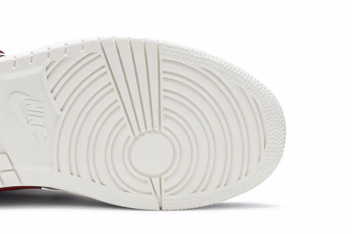 Air Jordan 1 Mid Over-Print Logos, view 6
