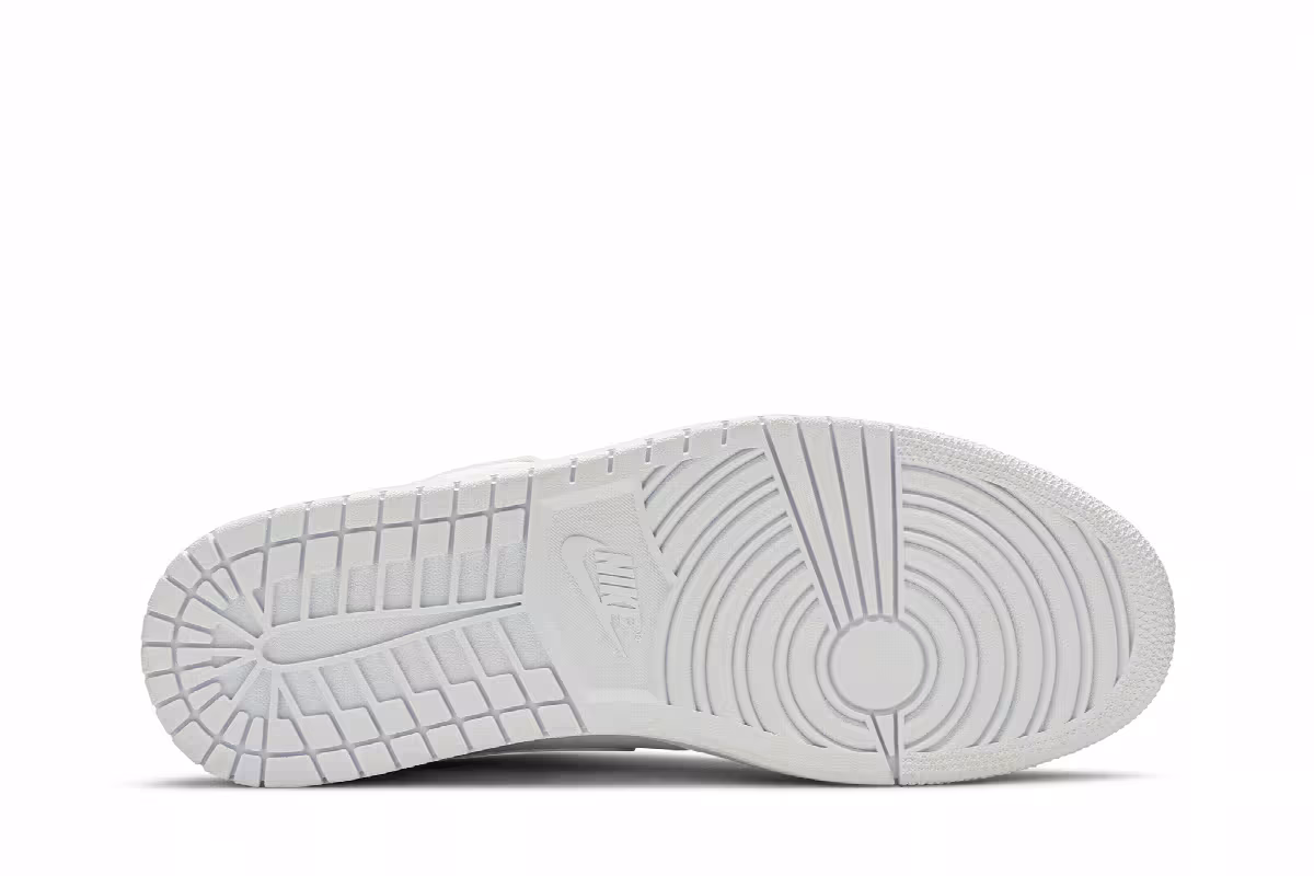 Air Jordan 1 Mid Triple White 2019, view 5
