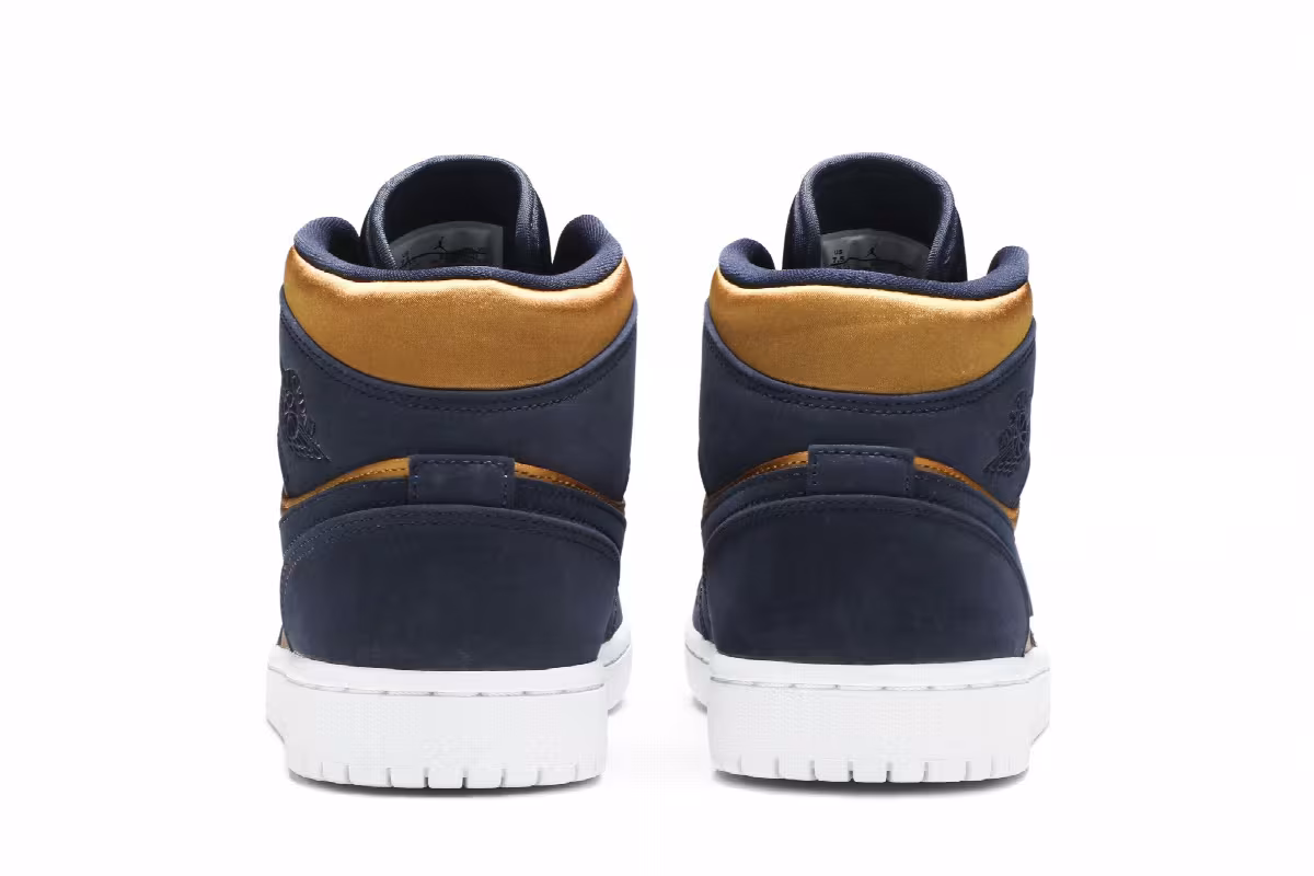 Air Jordan 1 Mid SE Premium Stain Gold, view 7