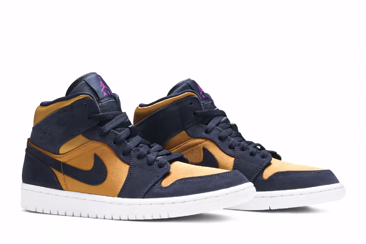 Air Jordan 1 Mid SE Premium Stain Gold, view 9