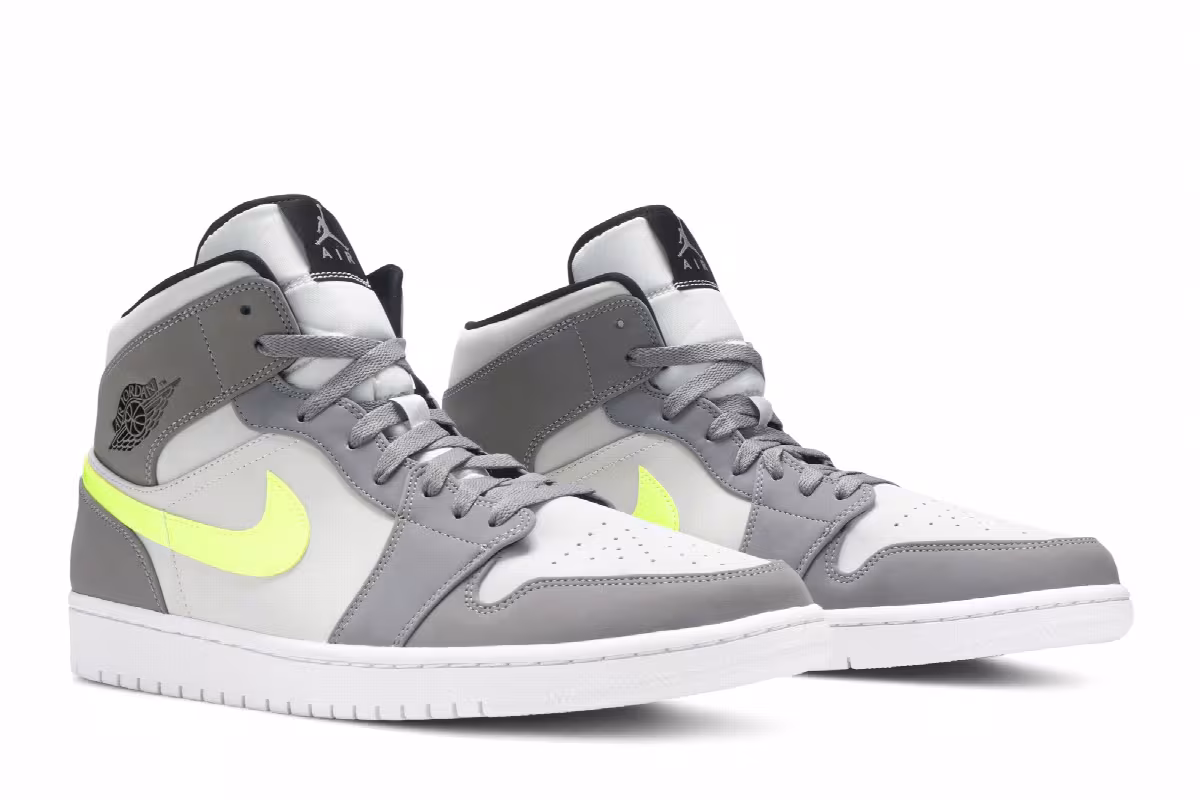 Air Jordan 1 Mid Gunsmoke Volt, view 9