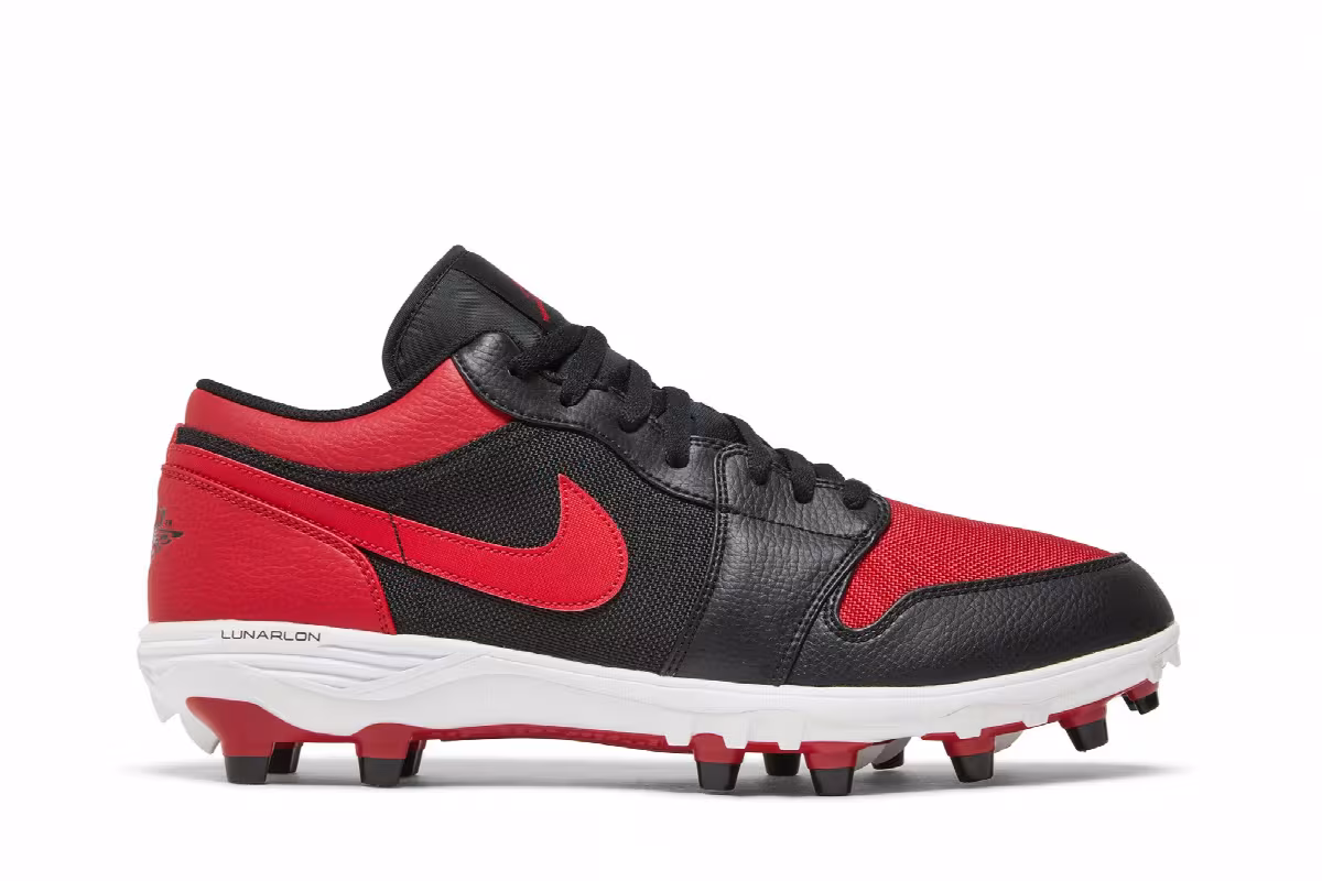 Air Jordan 1 Low TD Cleat Bred, view 2