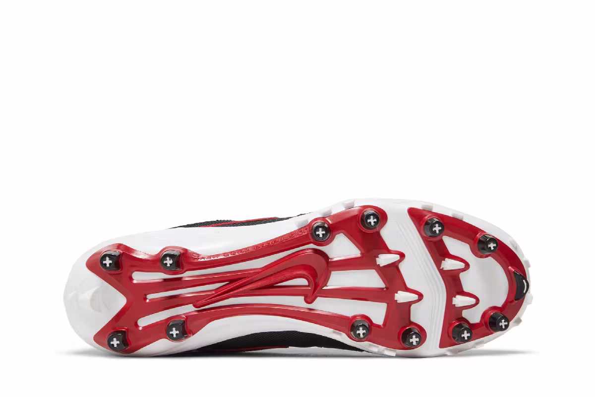 Air Jordan 1 Low TD Cleat Bred, view 5