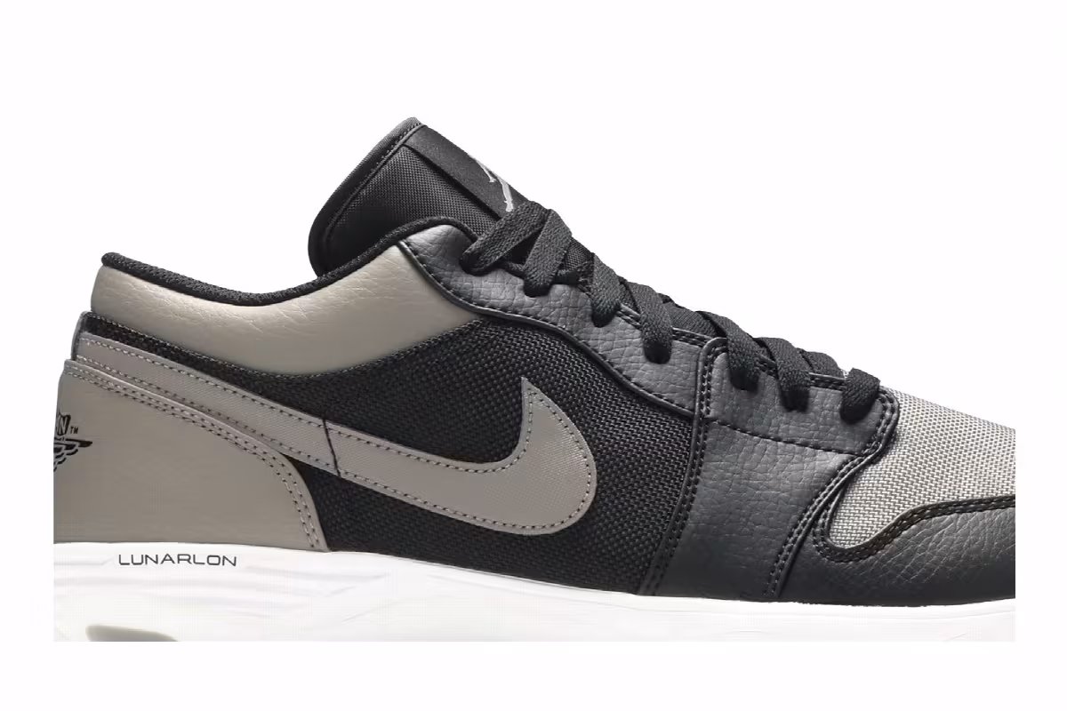 Air Jordan 1 Low TD Cleat Shadow, view 3
