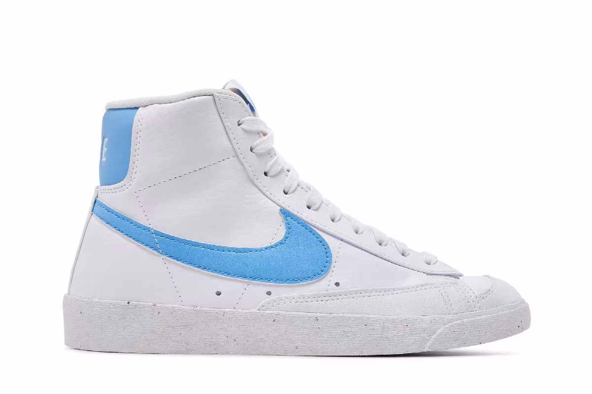 Nike Women's Blazer Mid University Blue, view 2