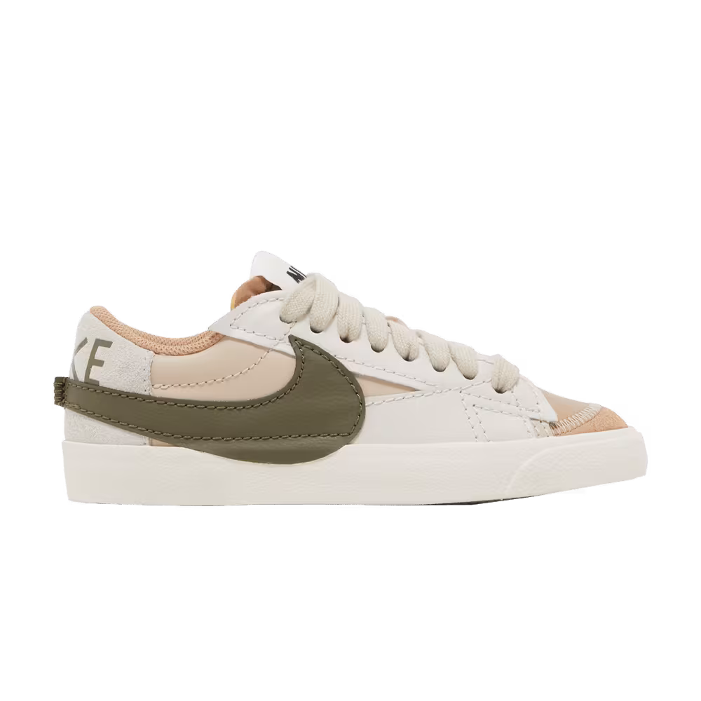 Nike Women's Blazer Low Sand Drift Medium Olive