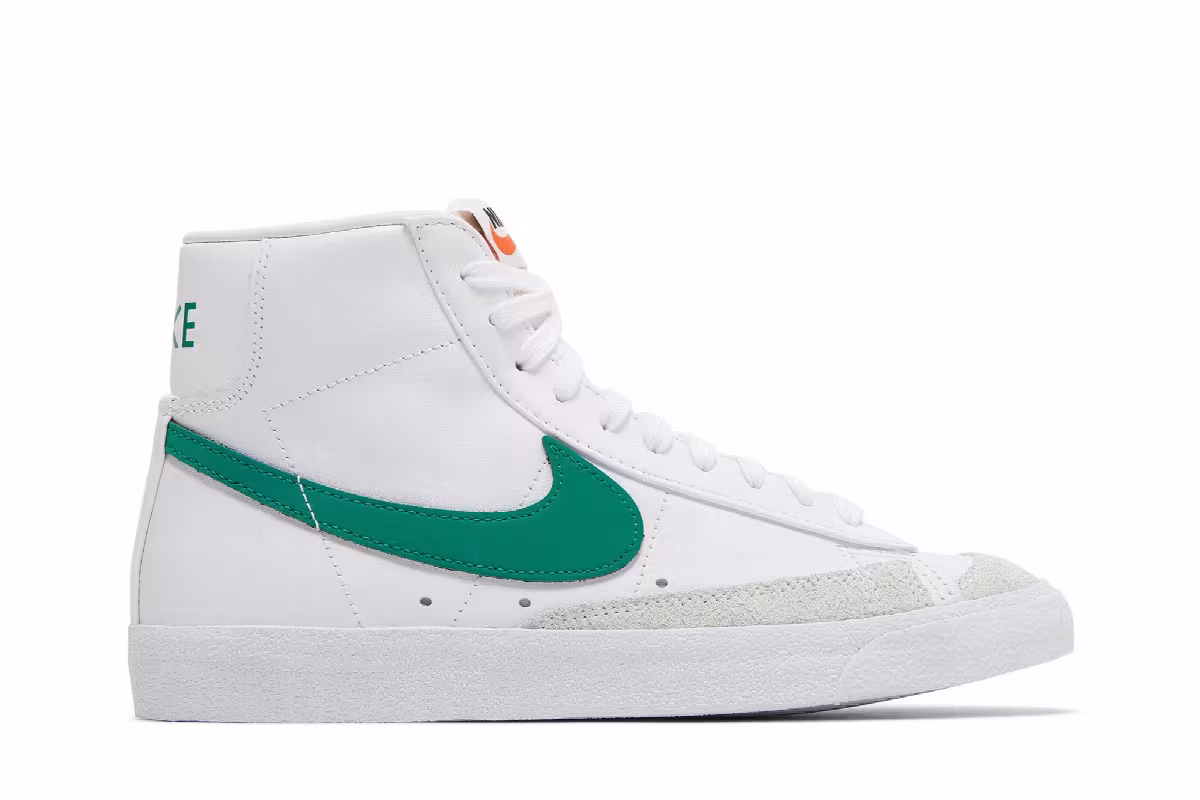 Nike Women's Blazer Mid White Malachite, view 2