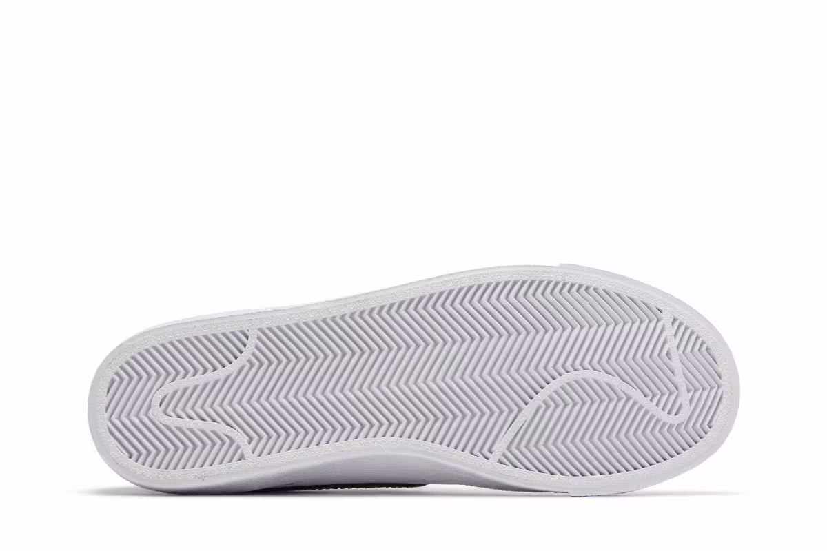 Nike Women's Blazer Mid White Malachite, view 5