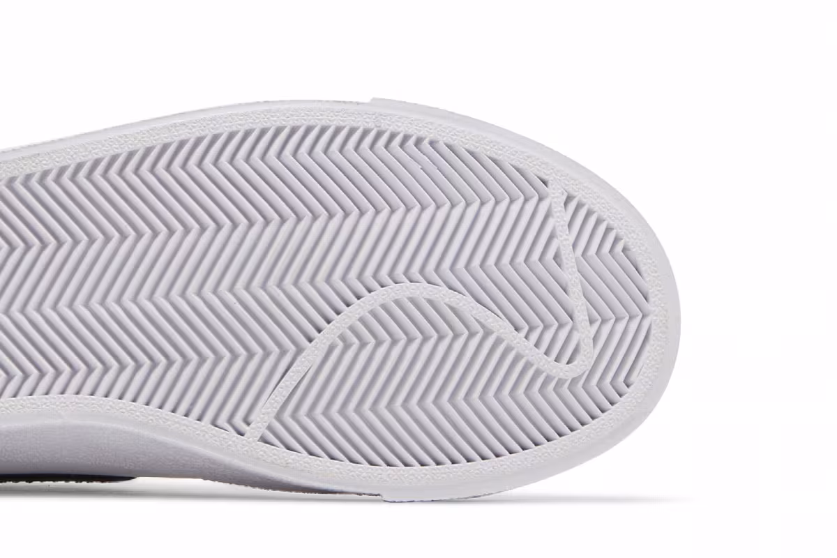 Nike Women's Blazer Mid White Malachite, view 6