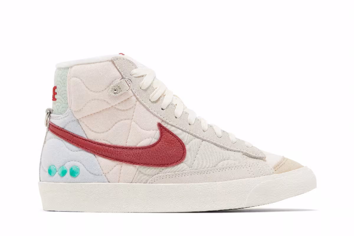 Nike Women's Blazer Mid Chinese New Year, view 2