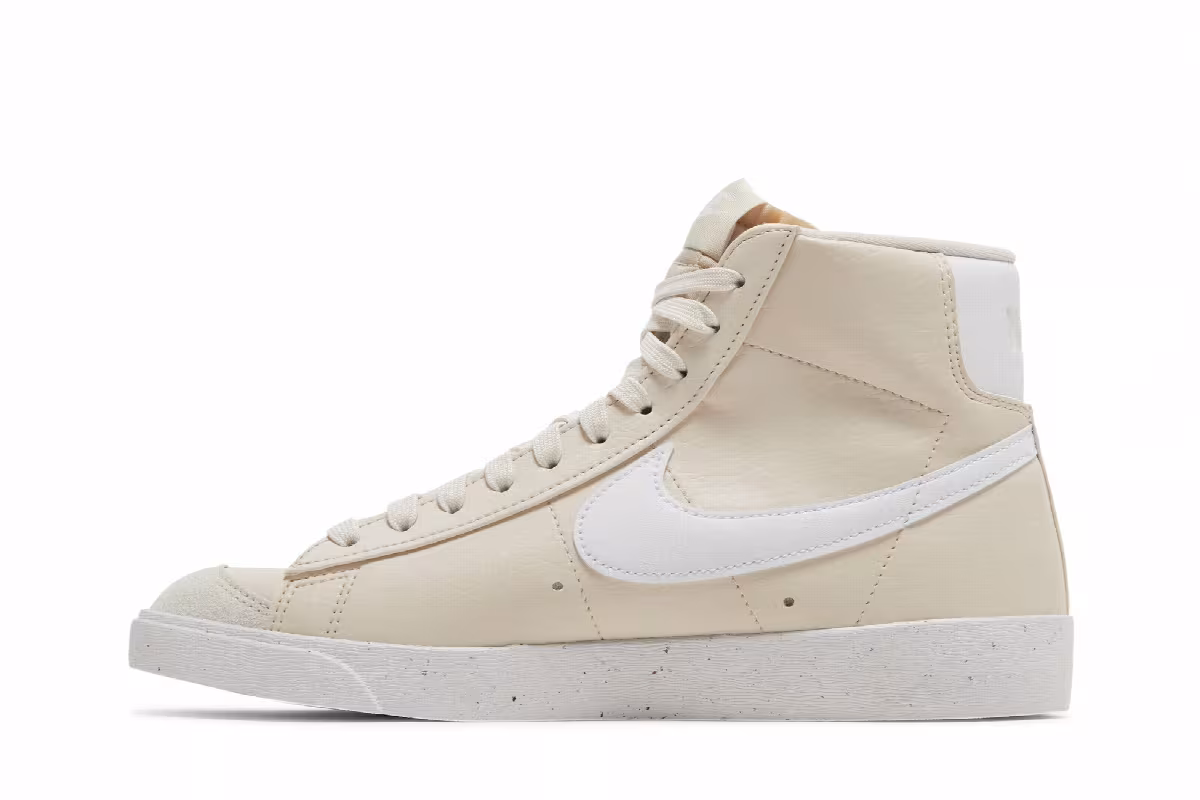 Nike Women's Blazer Mid Light Orewood Brown, view 4