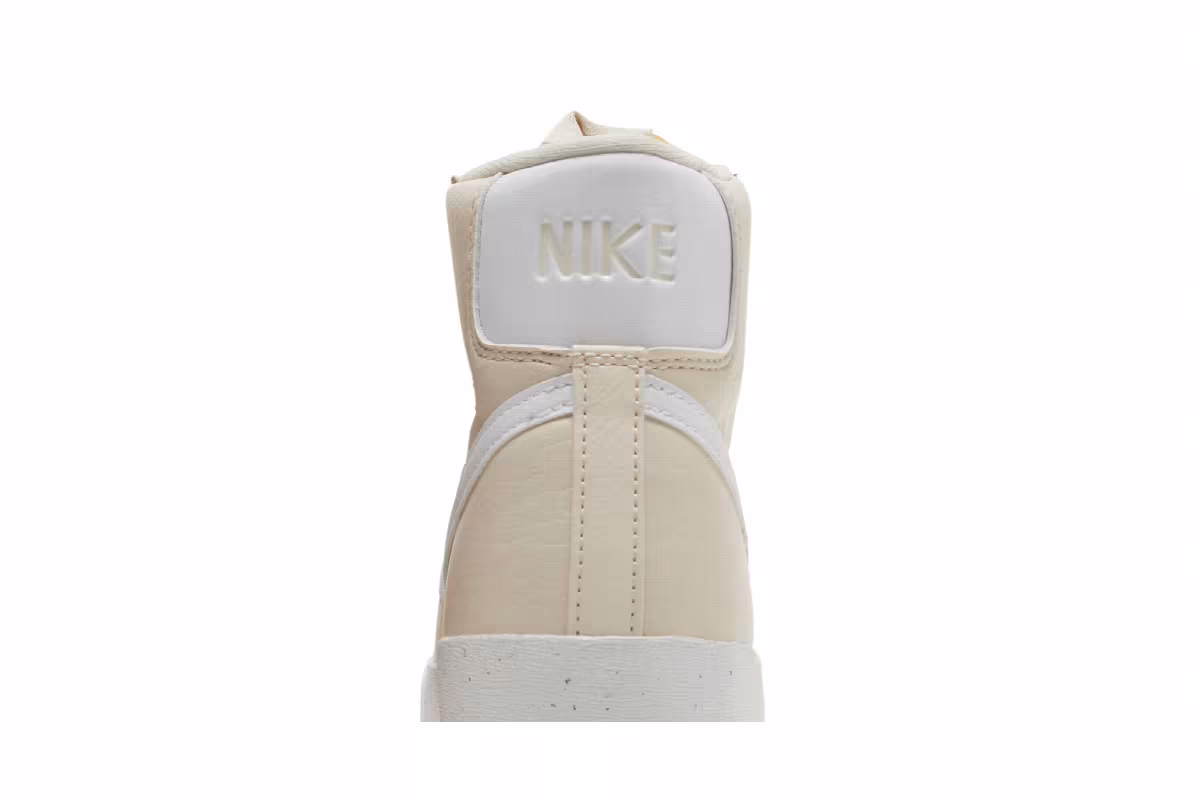 Nike Women's Blazer Mid Light Orewood Brown, view 8