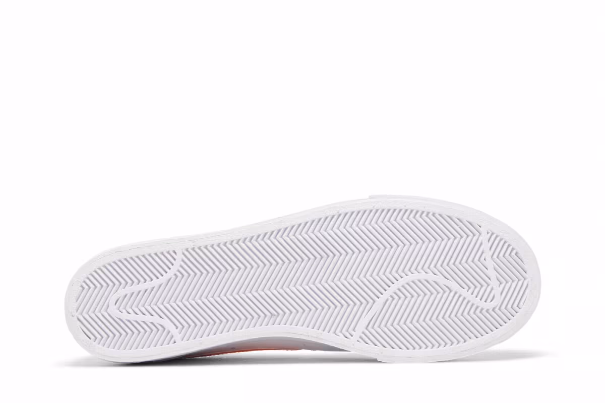 Nike Women's Blazer Low Platform Mismatch, view 5