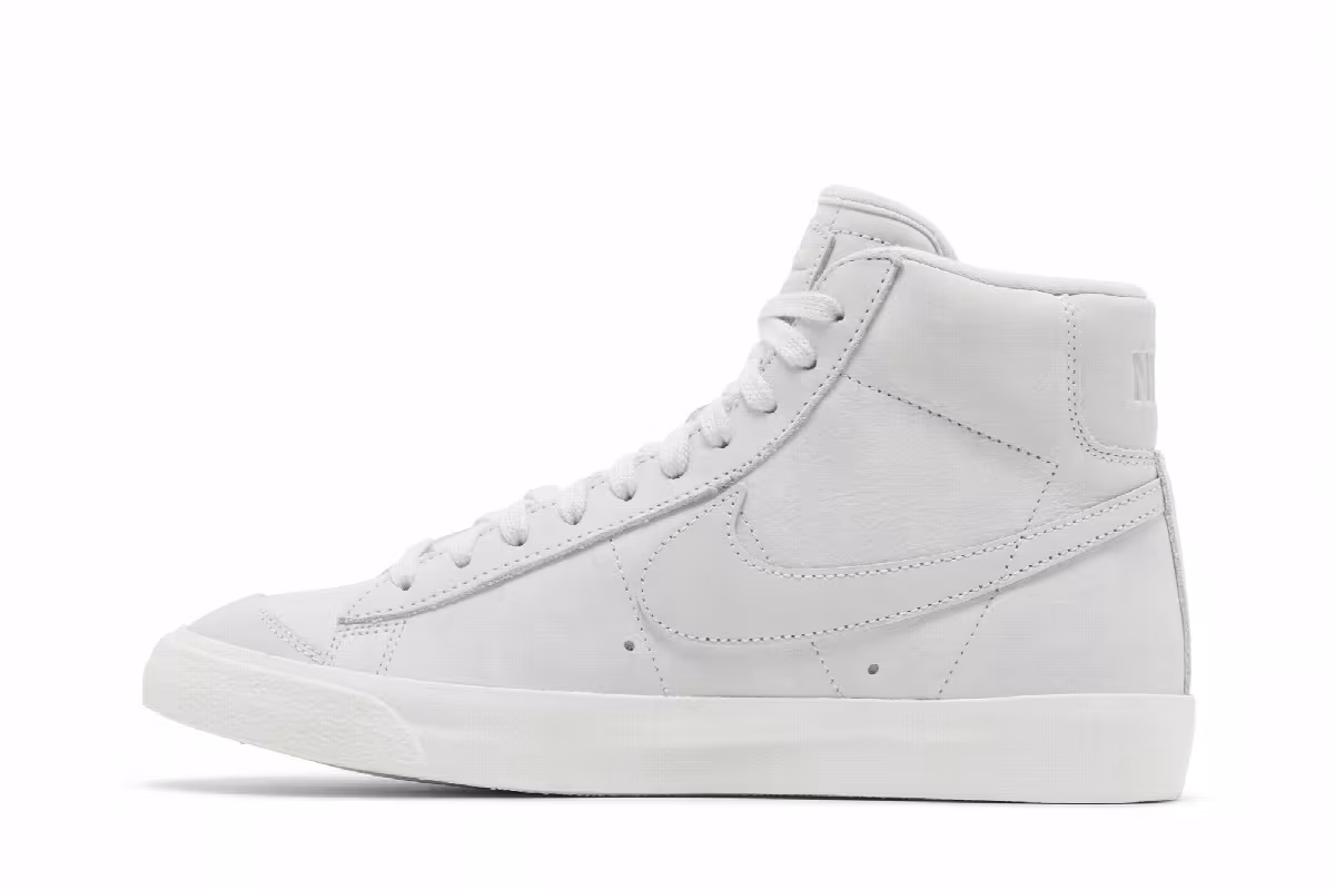 Nike Women's Blazer Mid Premium Photon Dust, view 4