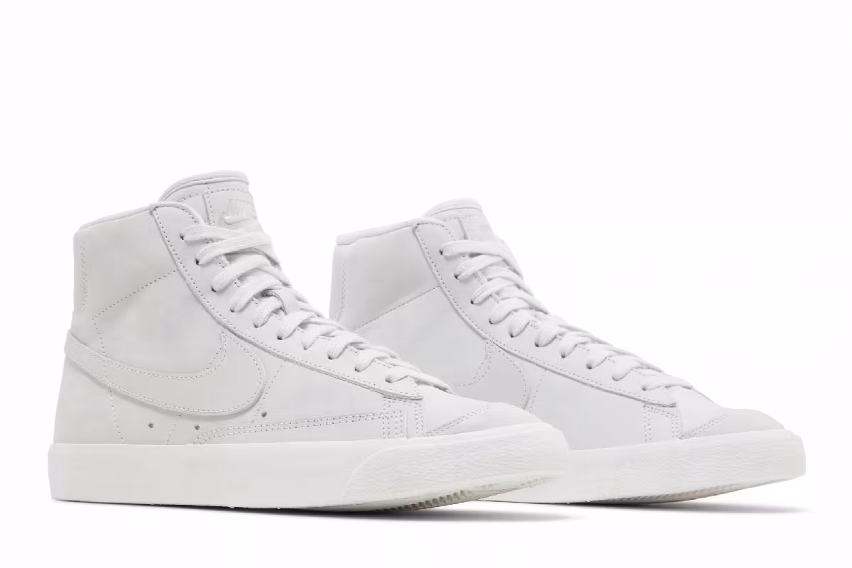 Nike Women's Blazer Mid Premium Photon Dust, view 9