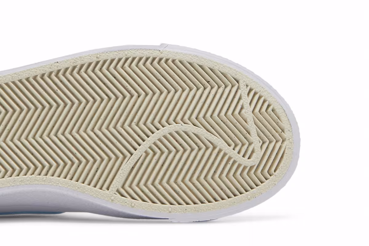 Nike Blazer Mid White Laser Blue, view 6