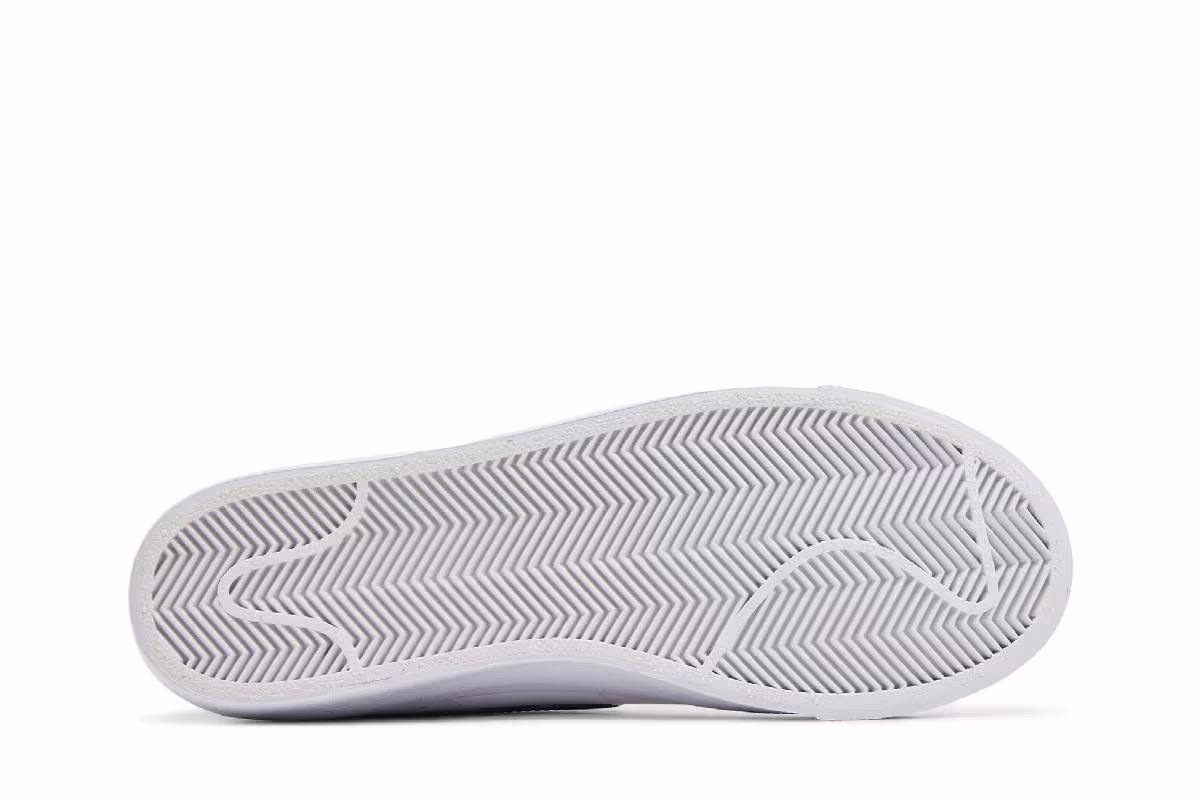 Nike Blazer Mid White Black Volt, view 5