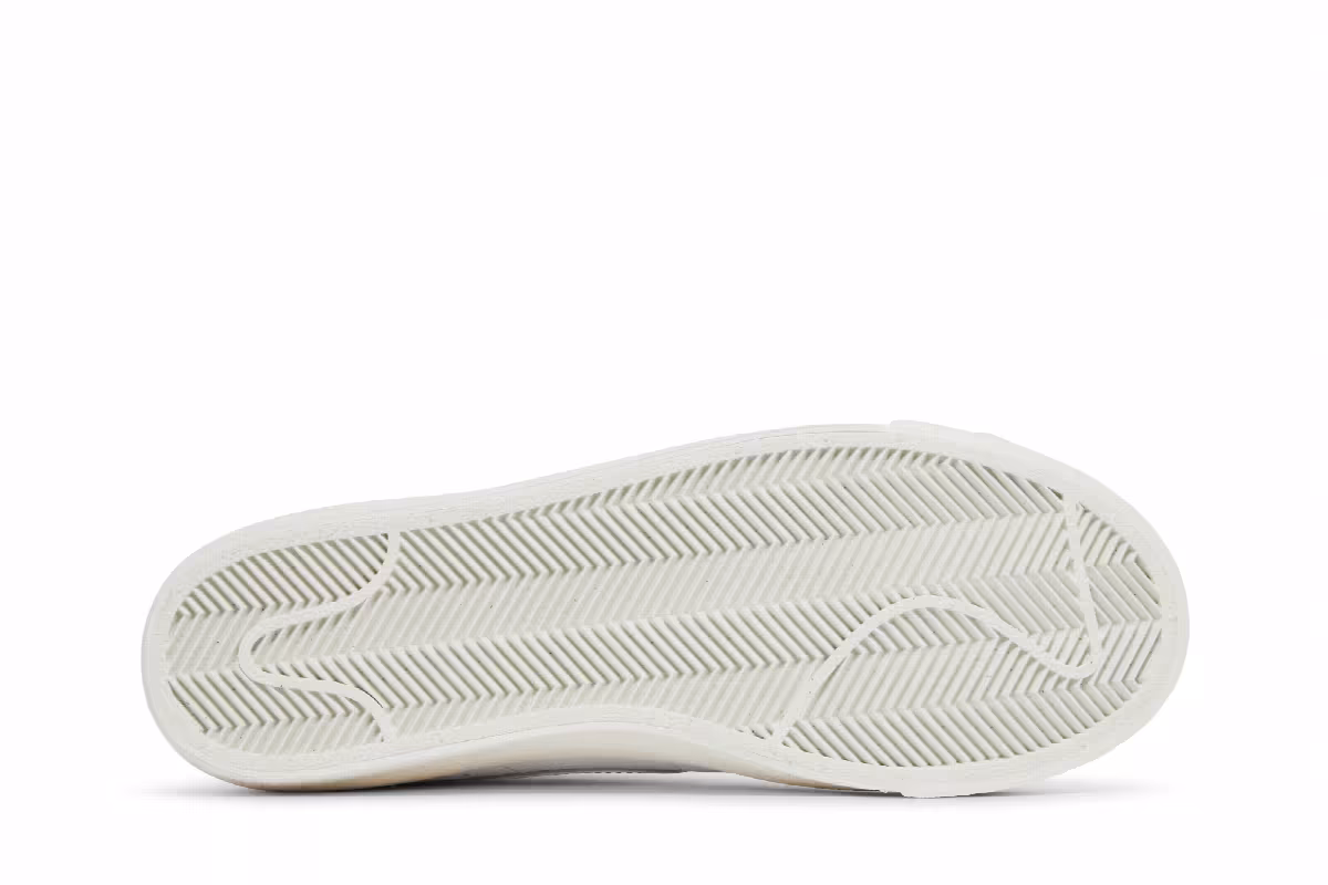 Nike Blazer Mid White Vivid Sulfur, view 5