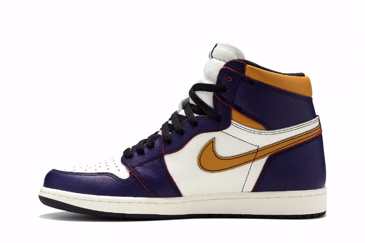 Air Jordan 1 High SB LA To Chicago, view 4