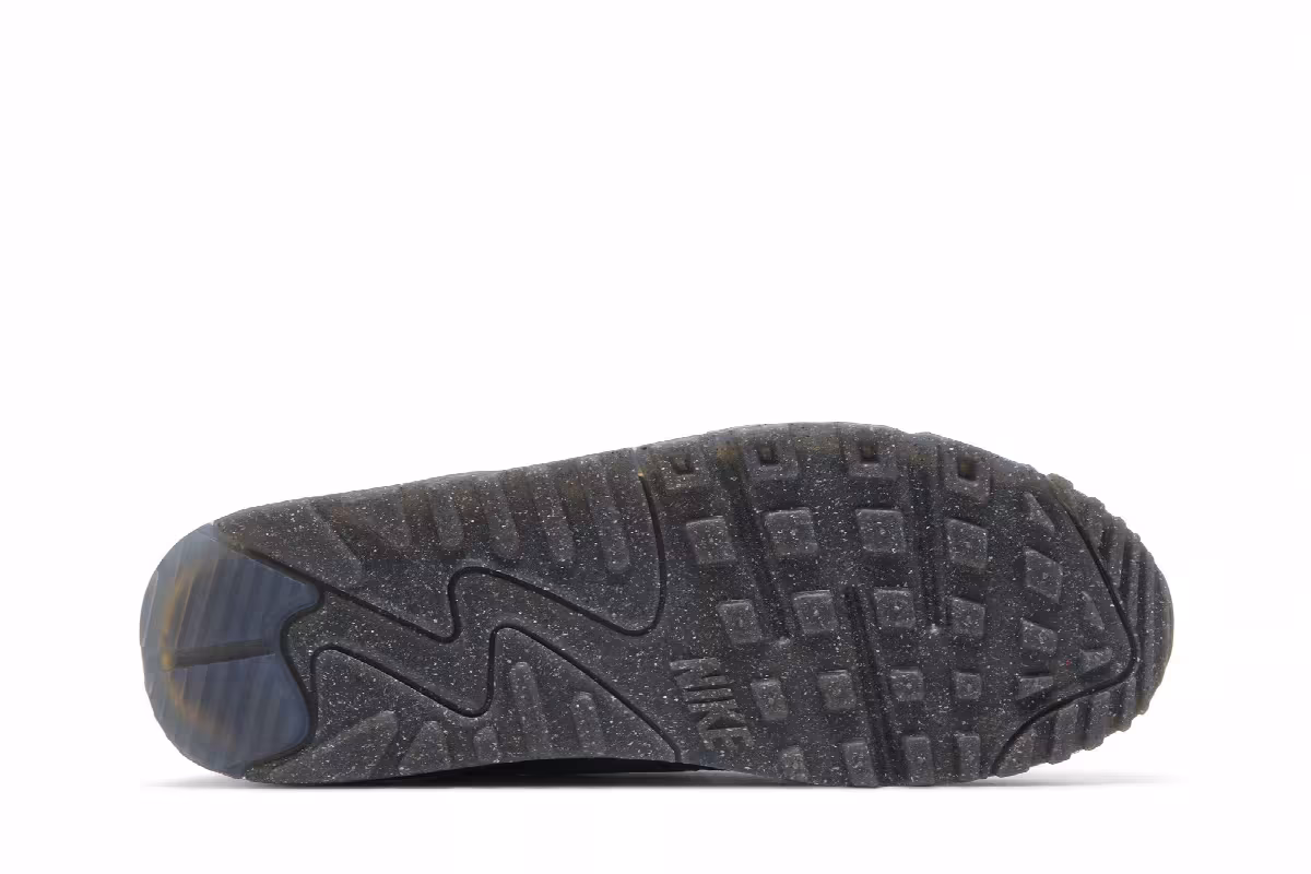Nike Air Max Terrascape 90 Triple Black, view 5