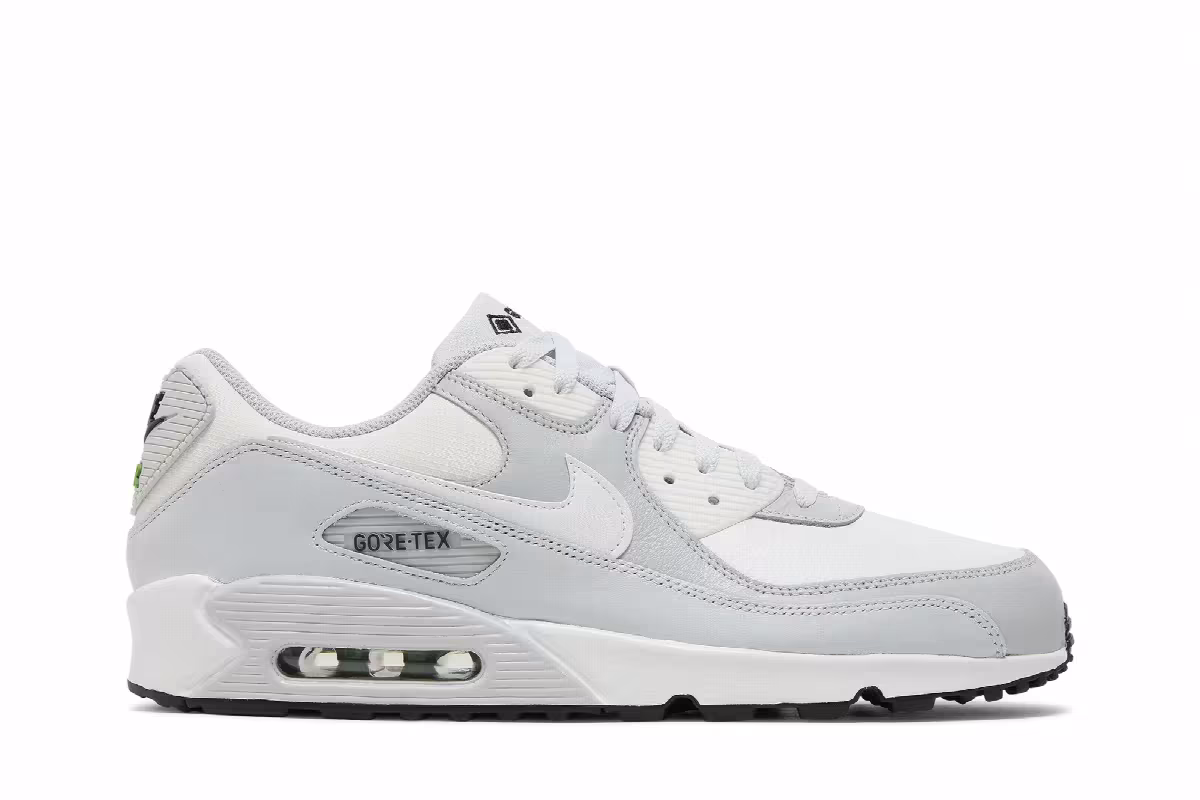 Nike Air Max 90 GORE-TEX Photon Dust, view 2