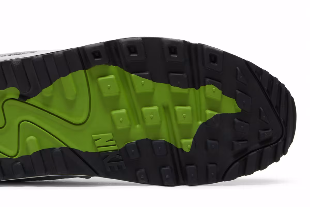 Nike Air Max 90 GORE-TEX Photon Dust, view 6
