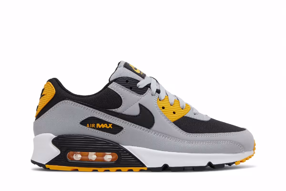 Nike Air Max 90 Classic Batman, view 2