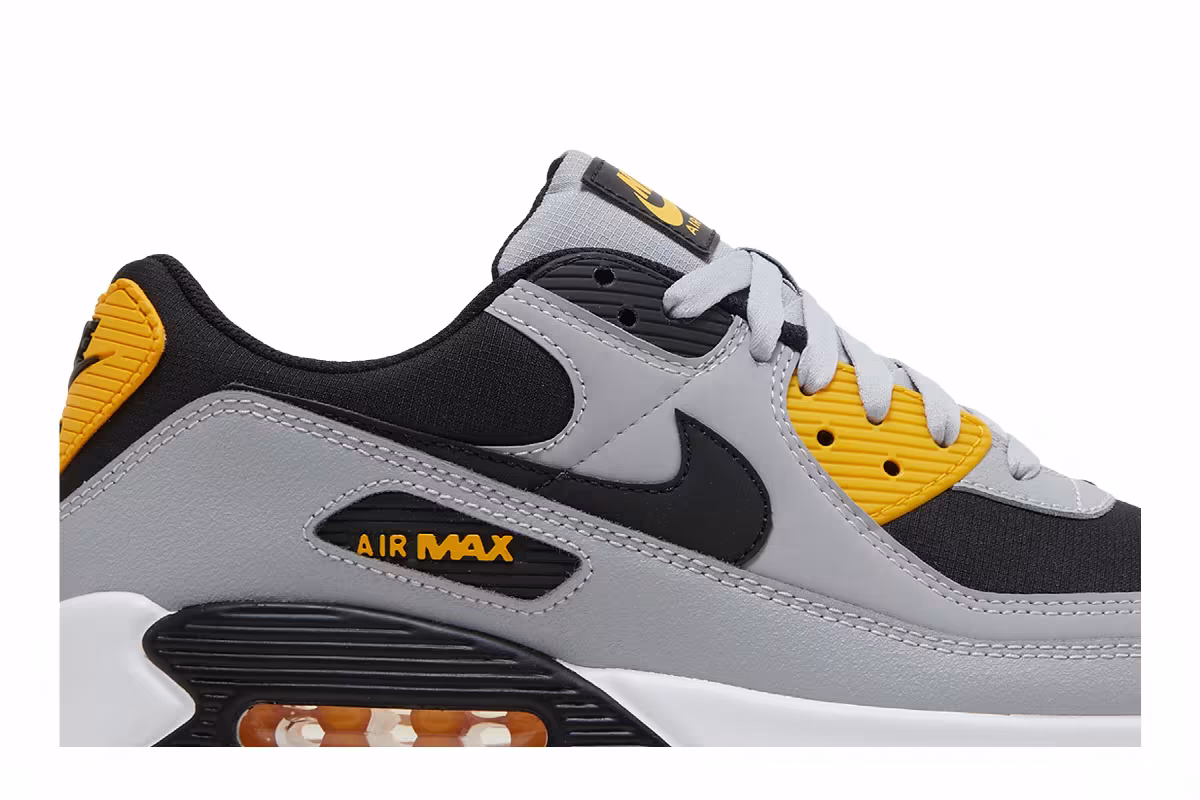 Nike Air Max 90 Classic Batman, view 3