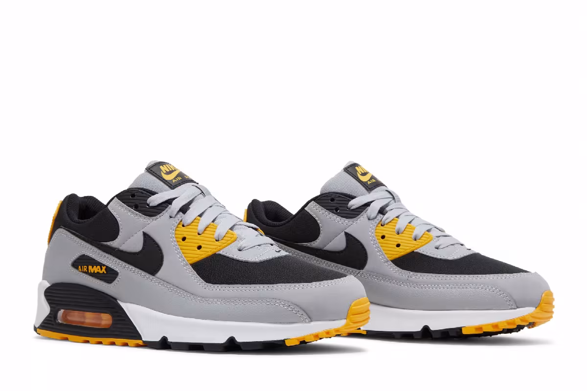Nike Air Max 90 Classic Batman, view 9