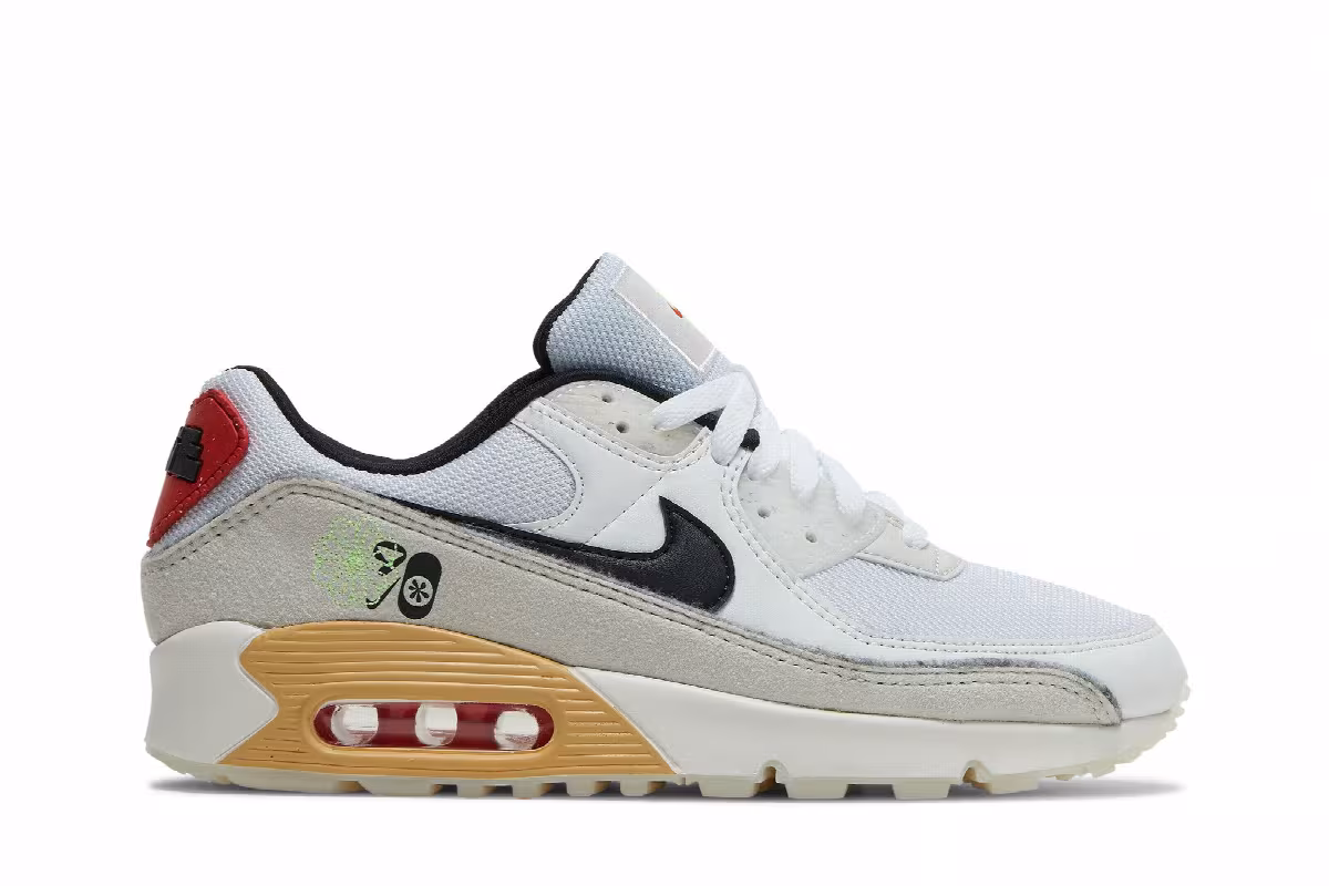 Nike Air Max 90 SE Swoosh Fiber, view 2