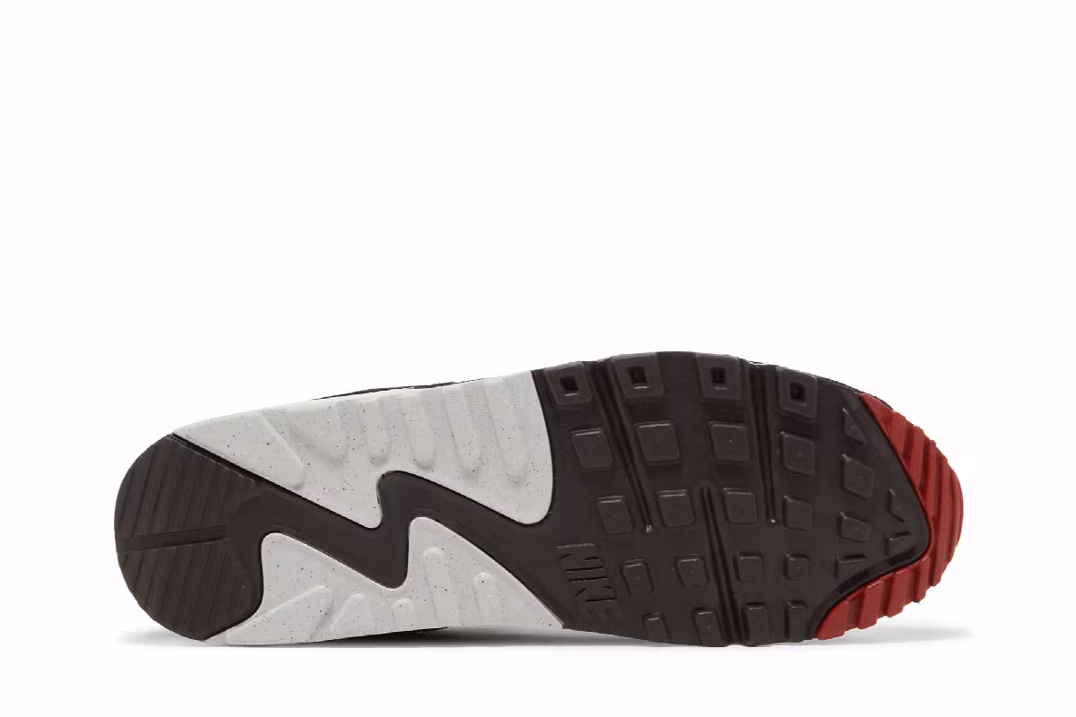 Nike Air Max 90 Social FC, view 5