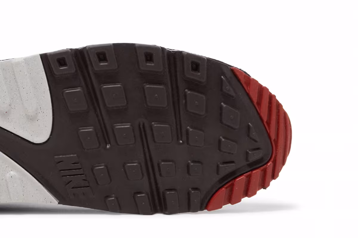 Nike Air Max 90 Social FC, view 6