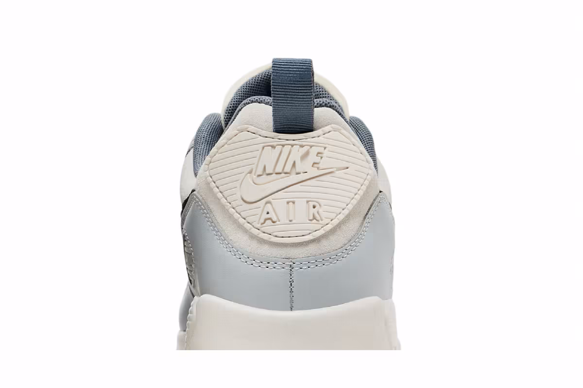 Nike Air Max 90 SE Hangul Day, view 8