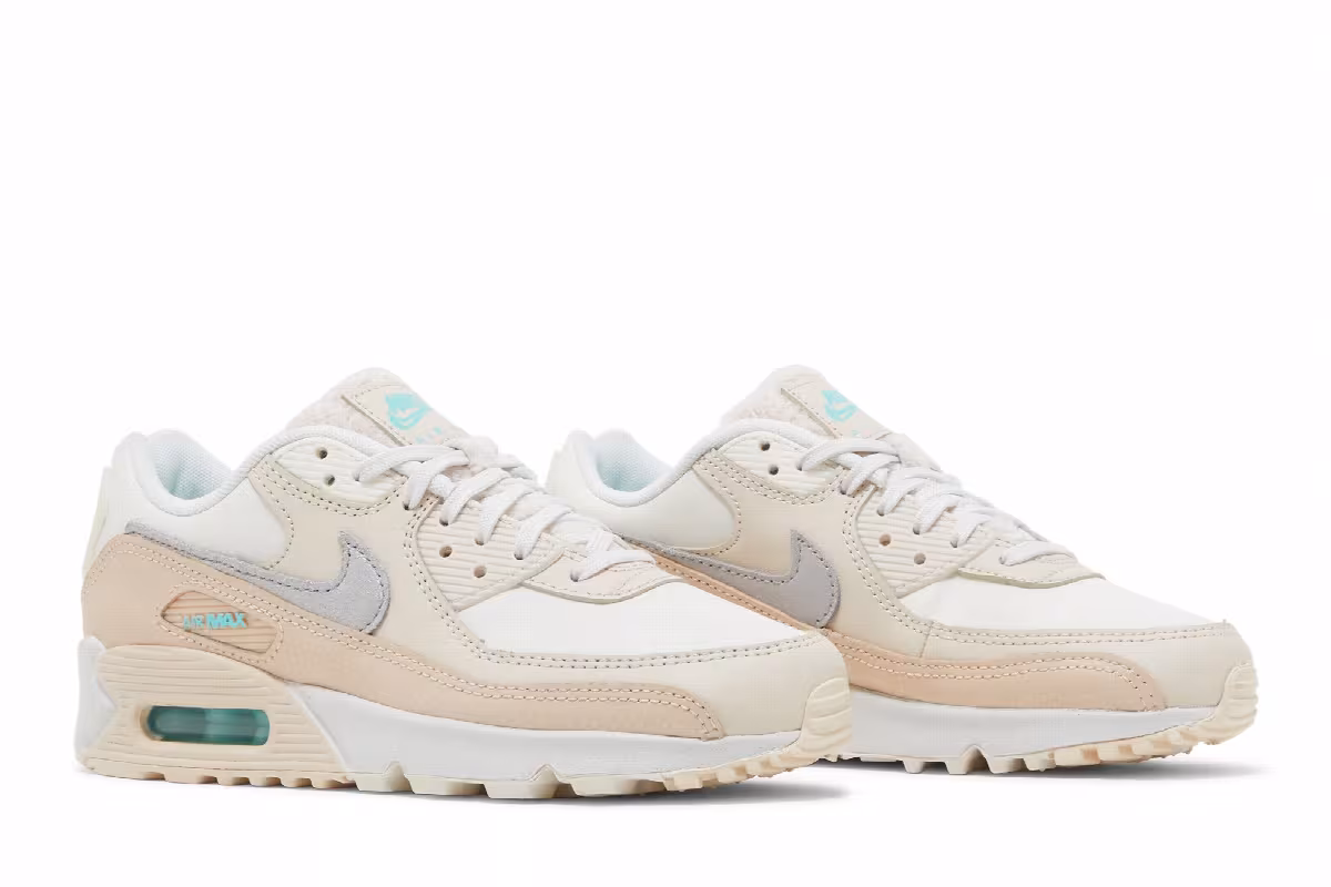 Nike Women's Air Max 90 Mama, view 9