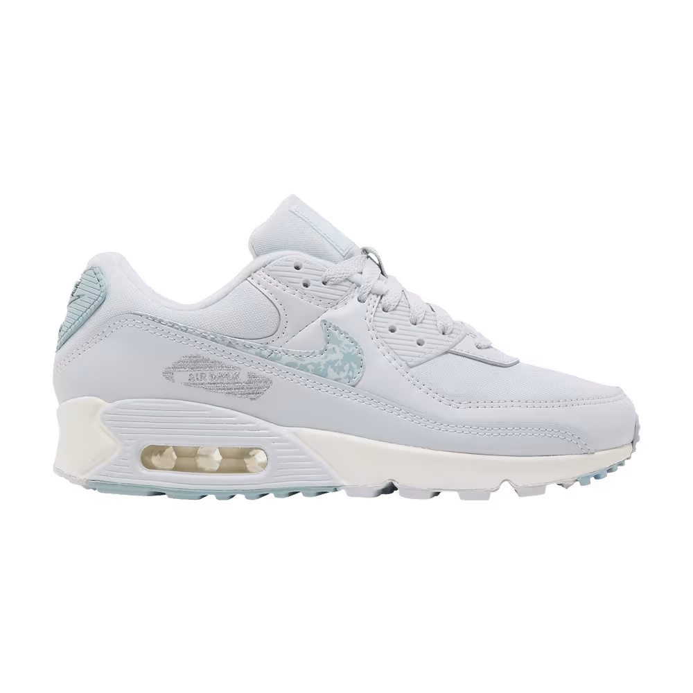 Nike Women's Air Max 90 Camo Swoosh