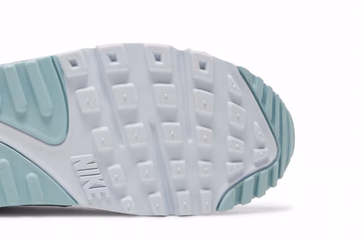 Nike Women's Air Max 90 Camo Swoosh, view 6