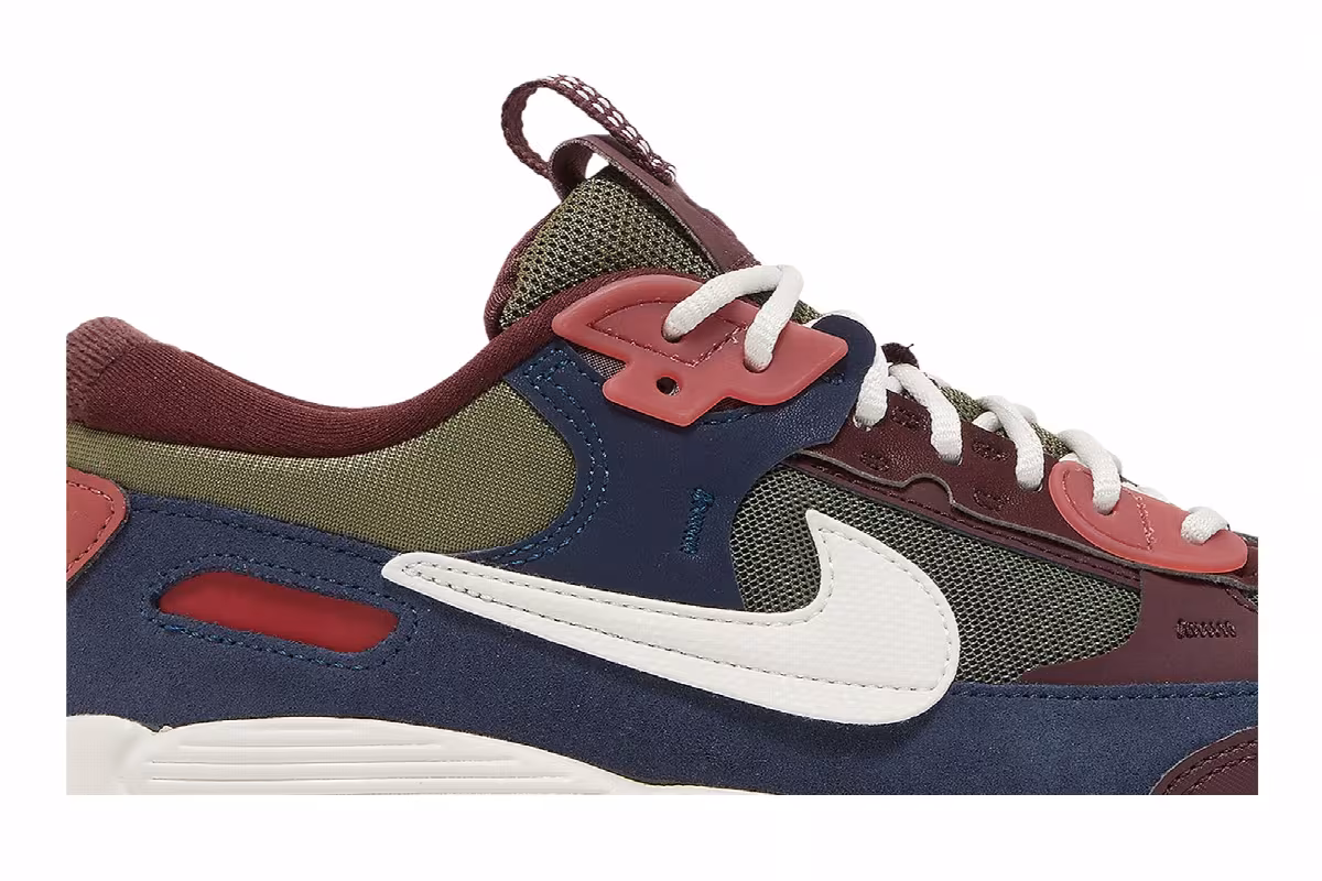 Nike Women's Air Max 90 Futura Medium Olive Navy, view 3
