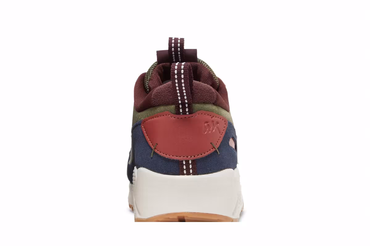 Nike Women's Air Max 90 Futura Medium Olive Navy, view 8