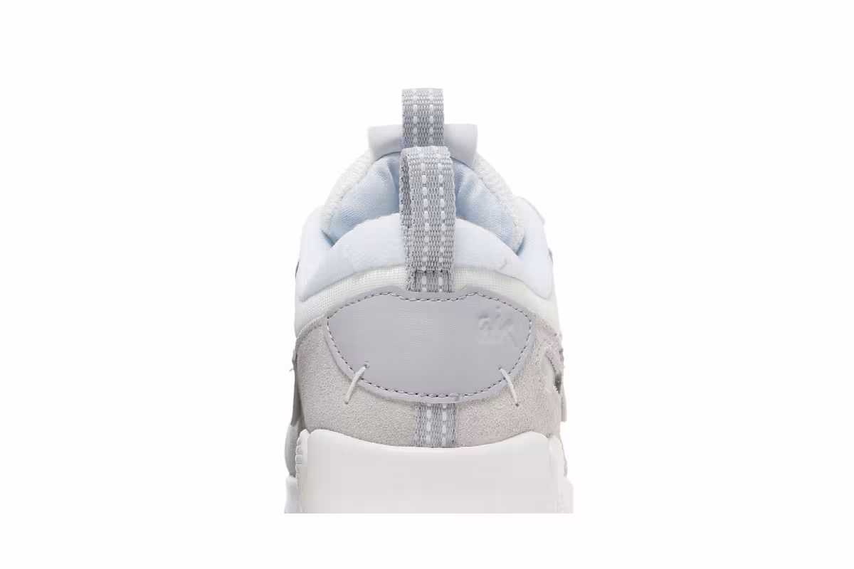 Nike Women's Air Max 90 Futura White Pure Platinum, view 8